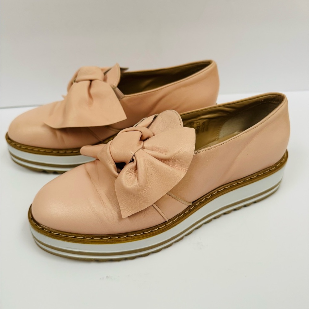 Summit By White Mountain Size 7 (EU 38) Leather Loafers with Bow Made In Italy